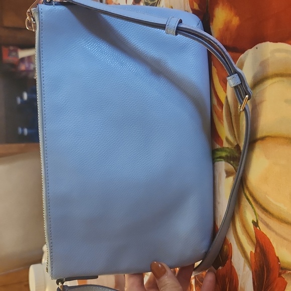 Coach Crossbody - Picture 2 of 6